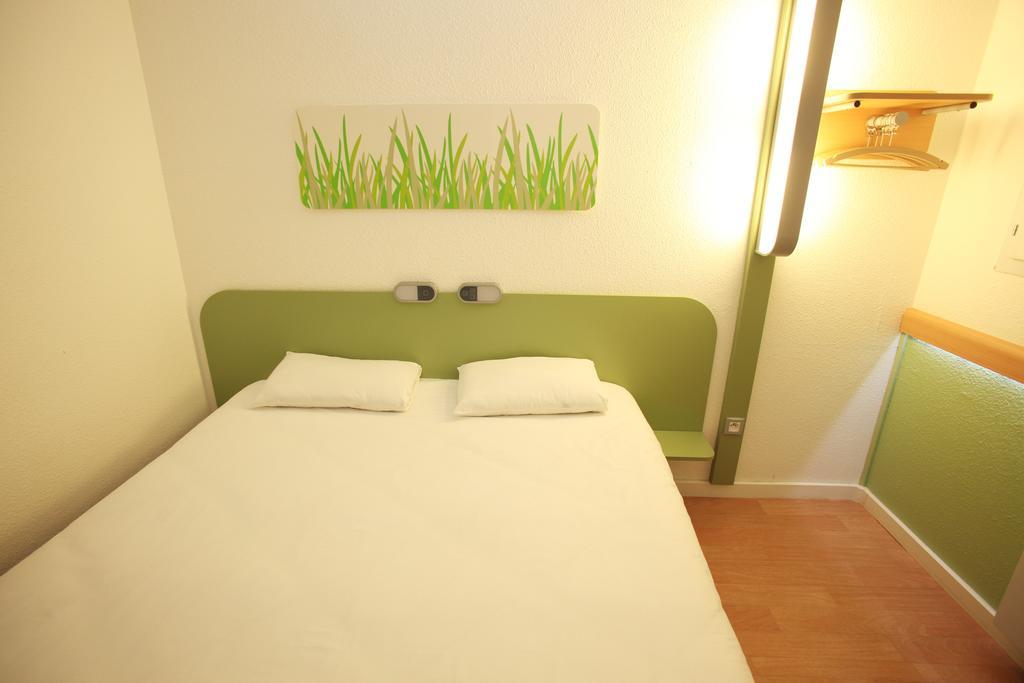 Ibis Budget Nantes Sainte Luce - Hotel Renove Sainte-Luce-sur-Loire Quarto foto