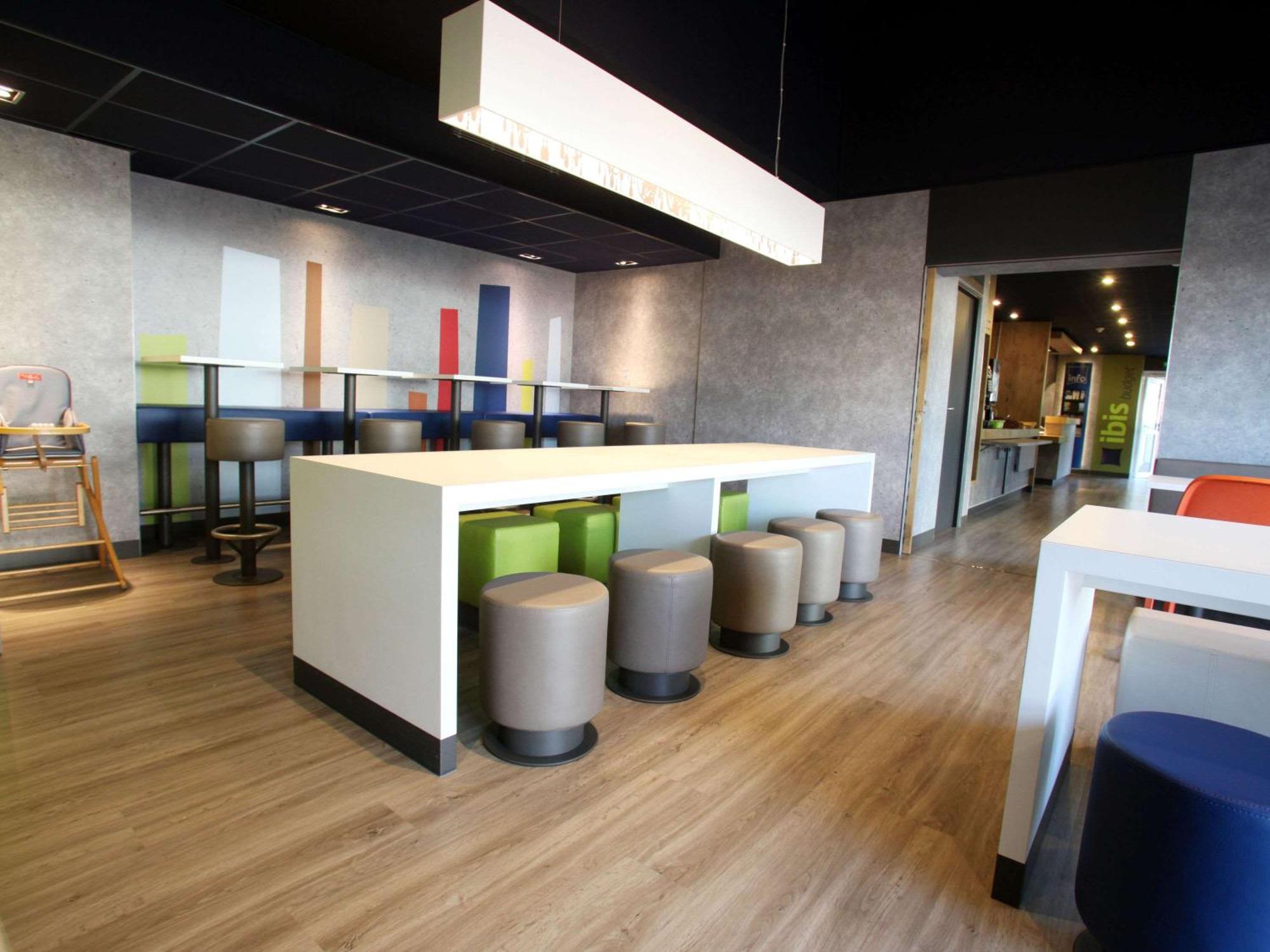 Ibis Budget Nantes Sainte Luce - Hotel Renove Sainte-Luce-sur-Loire Exterior foto