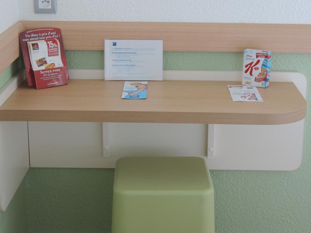 Ibis Budget Nantes Sainte Luce - Hotel Renove Sainte-Luce-sur-Loire Quarto foto